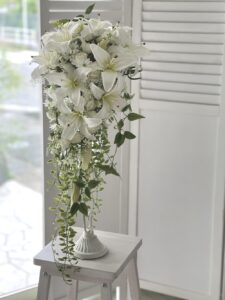 キャスケードブーケ